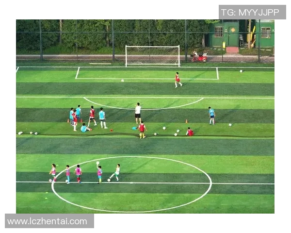 带丹的足球明星们如何在绿茵场上展现风采与魅力